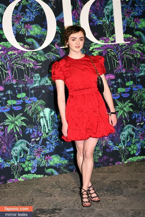 naked pictures of maisie williams|Maisie Williams Nude Leaks, Topless & Exposed Videos!